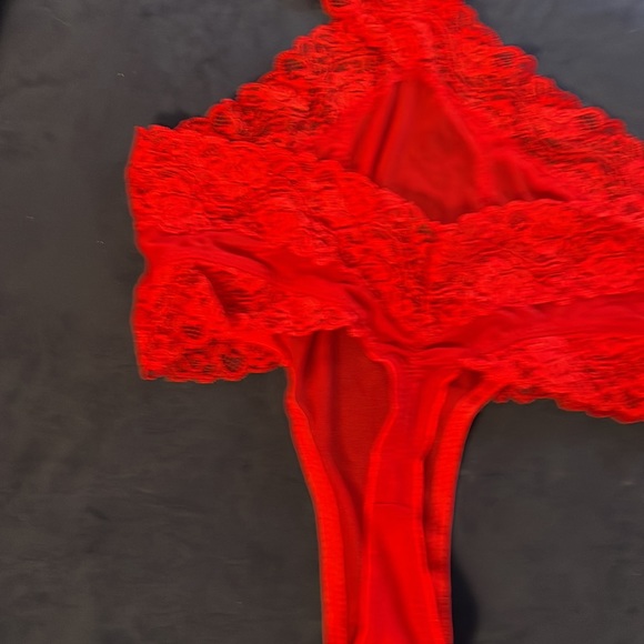 Brand new Fredericks of Hollywood teddy - Picture 3 of 8